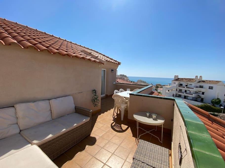 3 Bedroom Penthouse Close By Parque De La Paloma بينالماذينا المظهر الخارجي الصورة