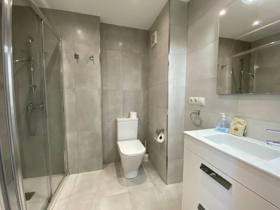 3 Bedroom Penthouse Close By Parque De La Paloma بينالماذينا المظهر الخارجي الصورة