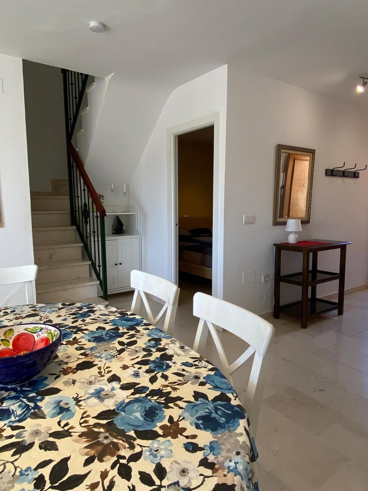 3 Bedroom Penthouse Close By Parque De La Paloma بينالماذينا المظهر الخارجي الصورة