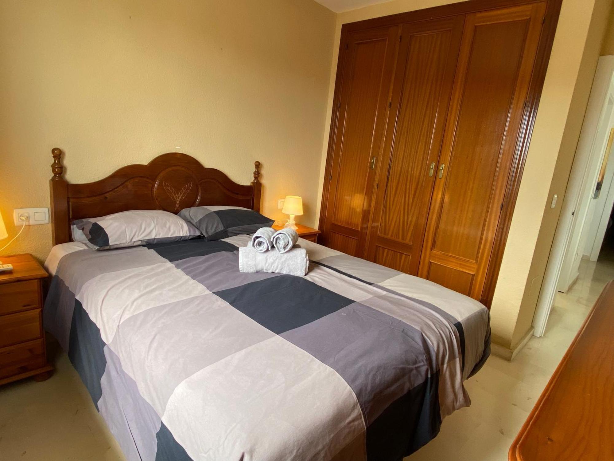 3 Bedroom Penthouse Close By Parque De La Paloma بينالماذينا المظهر الخارجي الصورة
